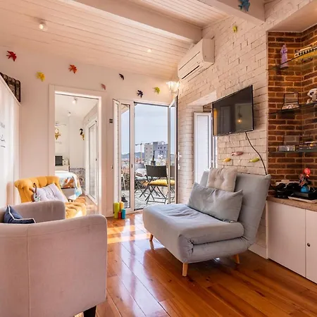 Peaceful Loft - Amazing Terrace & View דירה *